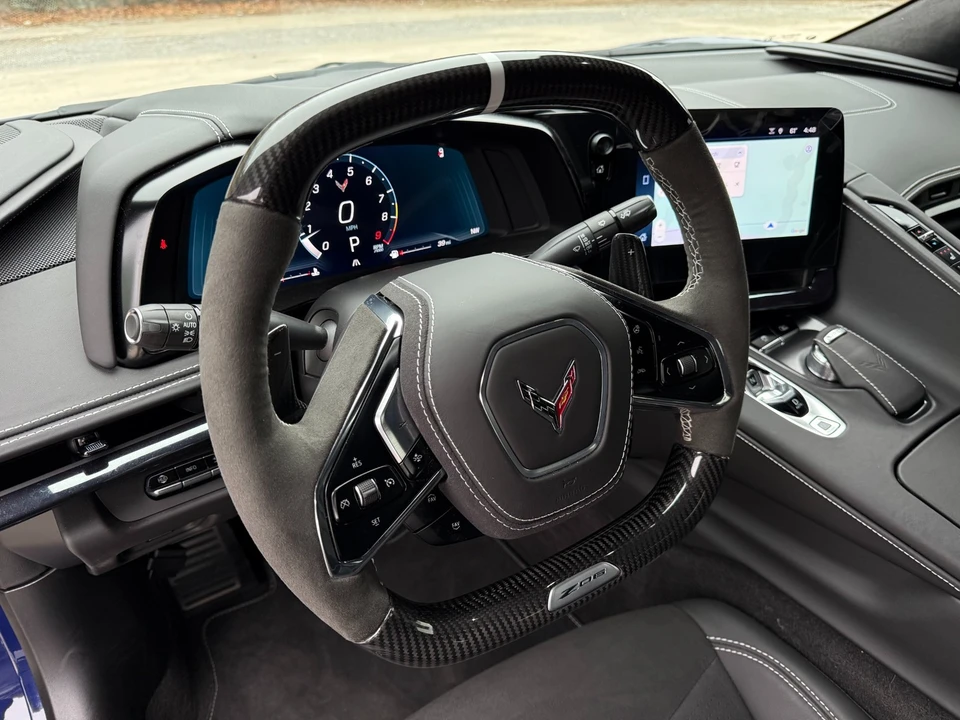 2025 Chevrolet Corvette C8 Z06 - Image 10 of 12