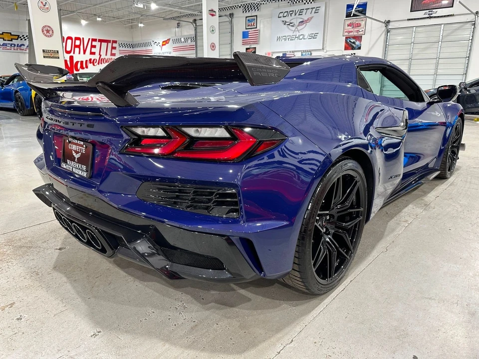 2025 Chevrolet Corvette C8 Z06 - Image 7 of 21