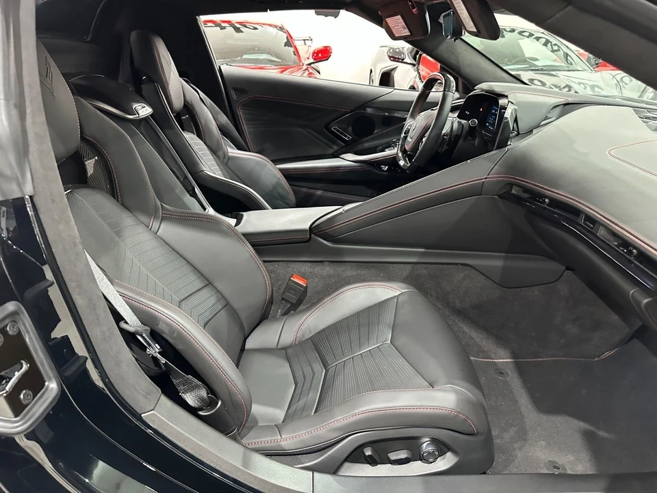 2025 Chevrolet Corvette C8 Z06 - Image 19 of 21