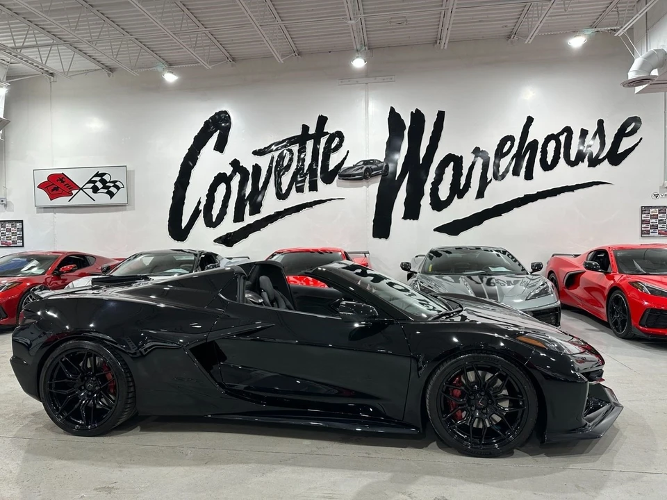 2025 Chevrolet Corvette C8 Z06 - Image 9 of 21