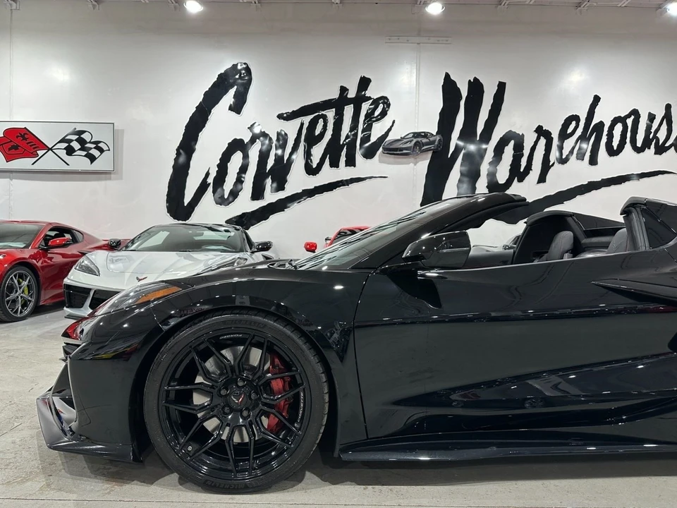 2025 Chevrolet Corvette C8 Z06 - Image 7 of 21