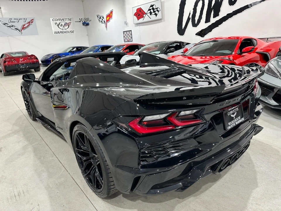 2025 Chevrolet Corvette C8 Z06 - Image 4 of 21