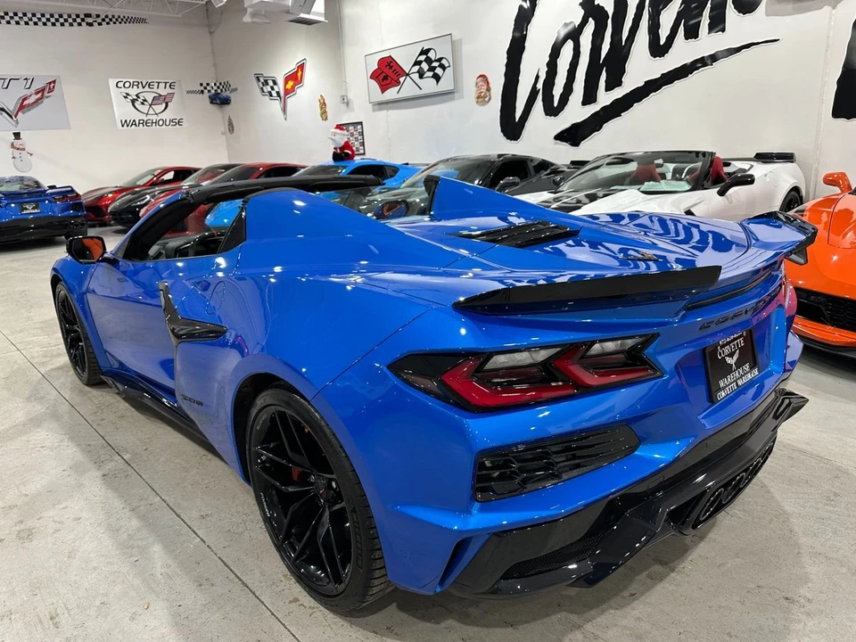 2025 Chevrolet Corvette C8 Z06 - Image 4 of 21