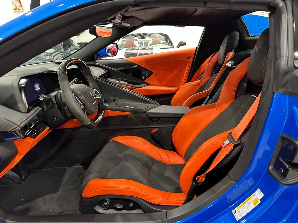 2025 Chevrolet Corvette C8 Z06 - Image 16 of 21