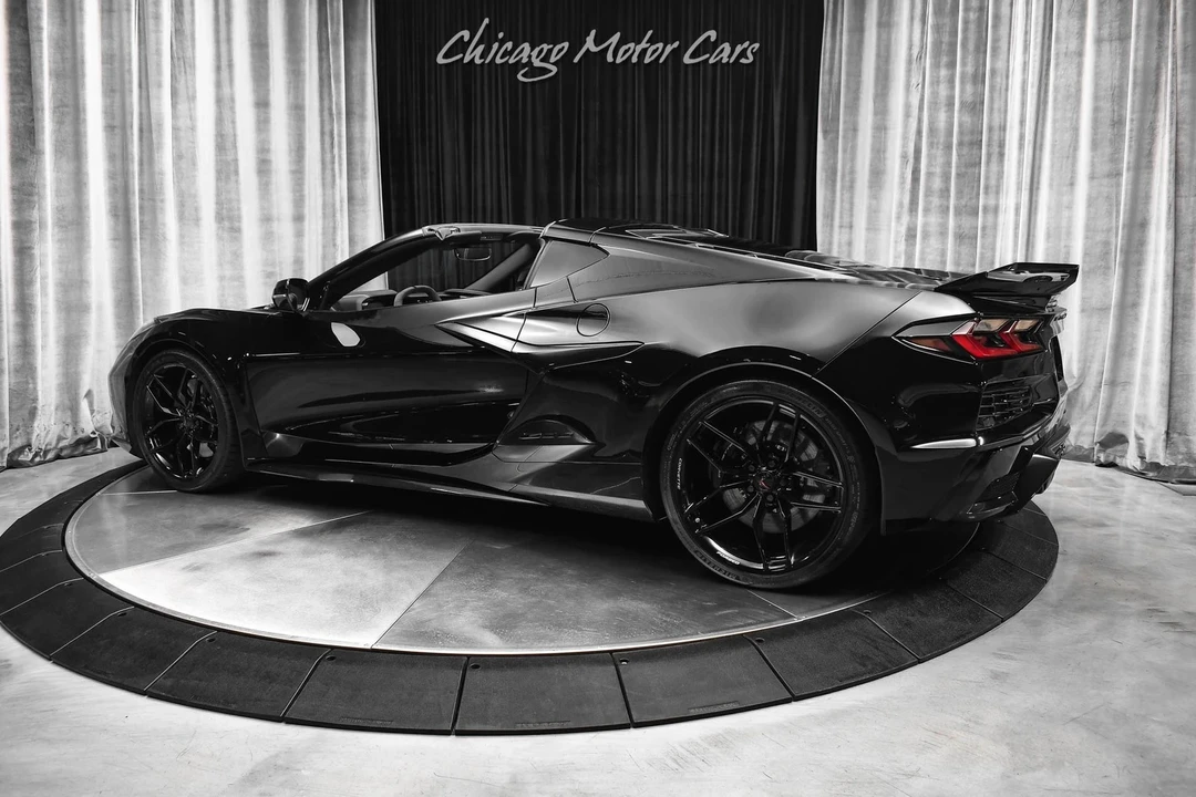 2025 Chevrolet Corvette C8 Z06 - Image 3 of 21