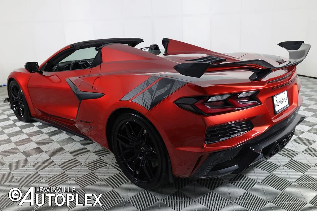 2025 Chevrolet Corvette C8 Z06 - Image 7 of 31