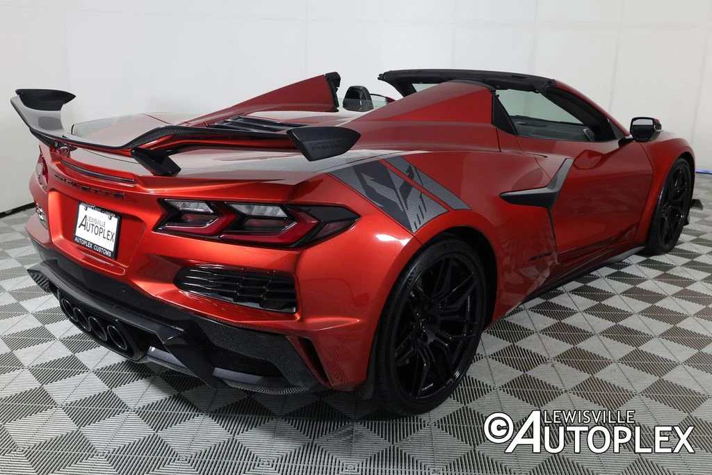 2025 Chevrolet Corvette C8 Z06 - Image 5 of 31
