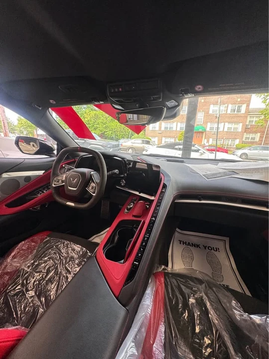 2025 Chevrolet Corvette C8 Z06 - Image 10 of 11