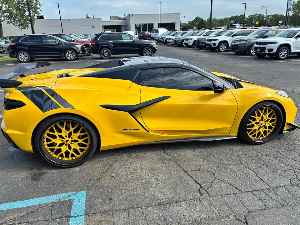 2025 Chevrolet Corvette C8 Z06 - Image 1 of 17