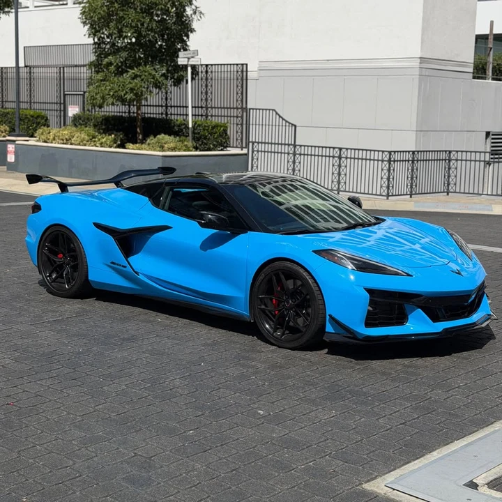 2025 Chevrolet Corvette C8 Z06 - Image 3 of 19