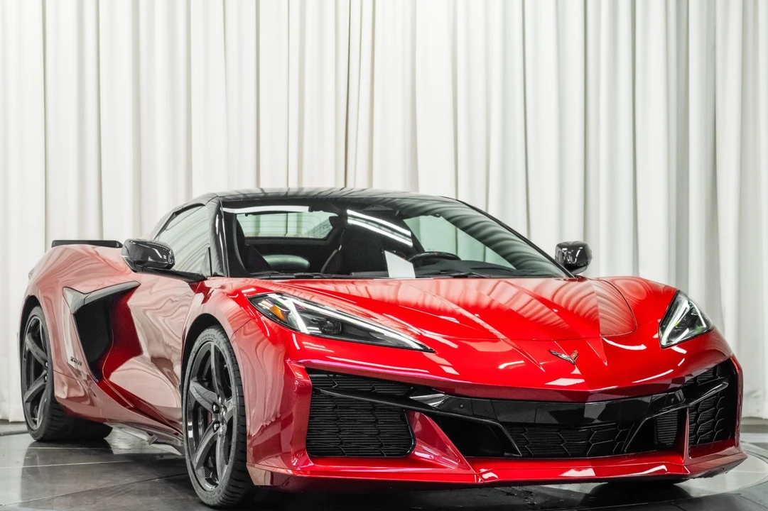 2025 Chevrolet Corvette C8 Z06 - Image 3 of 21