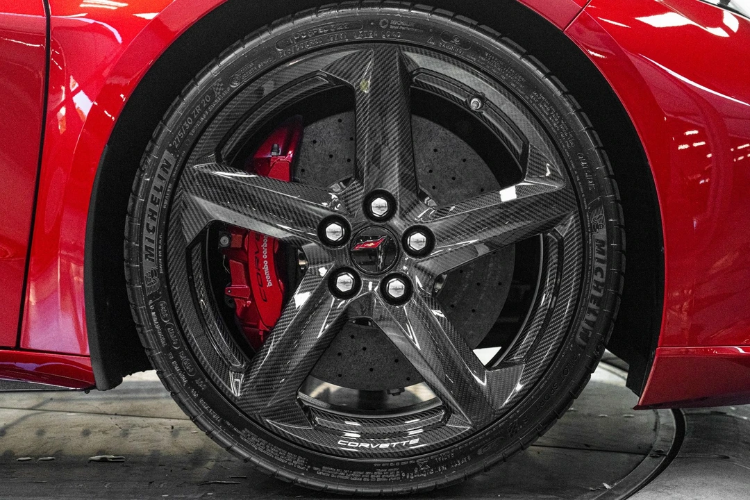 2025 Chevrolet Corvette C8 Z06 - Image 11 of 21