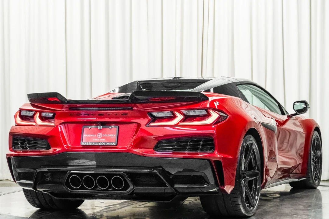 2025 Chevrolet Corvette C8 Z06 - Image 9 of 21