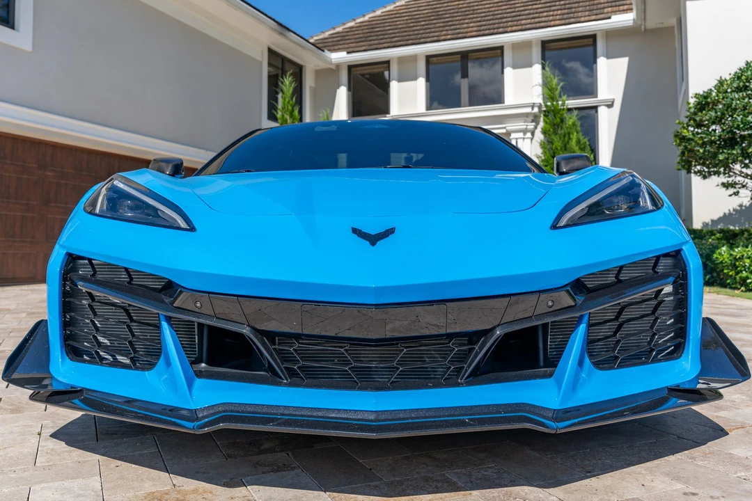 2025 Chevrolet Corvette C8 Z06 - Image 27 of 31