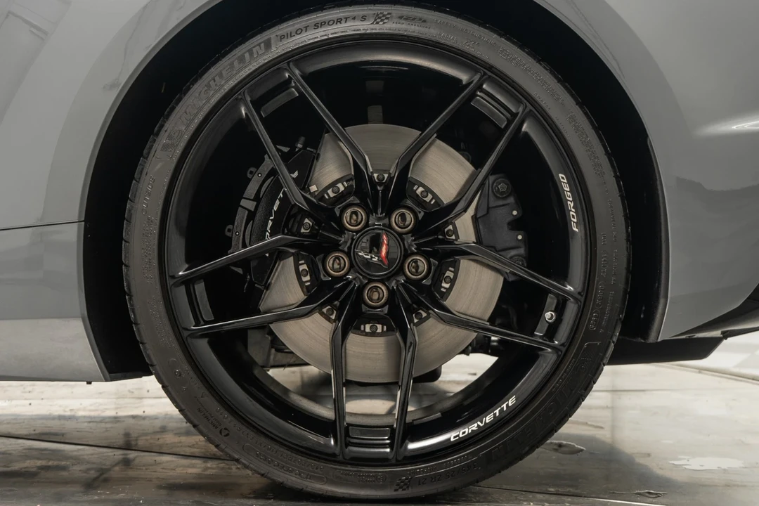 2025 Chevrolet Corvette C8 Z06 - Image 11 of 21