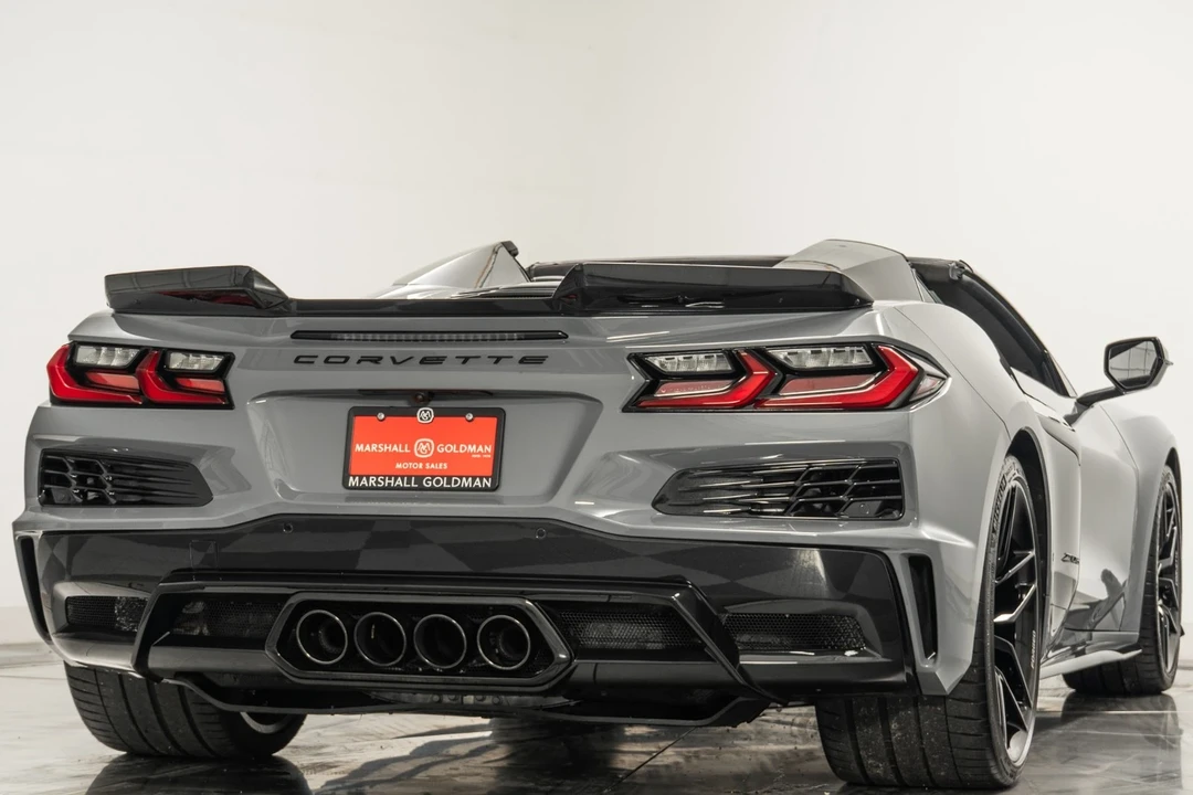 2025 Chevrolet Corvette C8 Z06 - Image 7 of 21