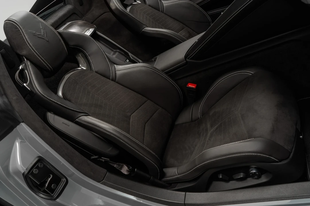 2025 Chevrolet Corvette C8 Z06 - Image 20 of 21