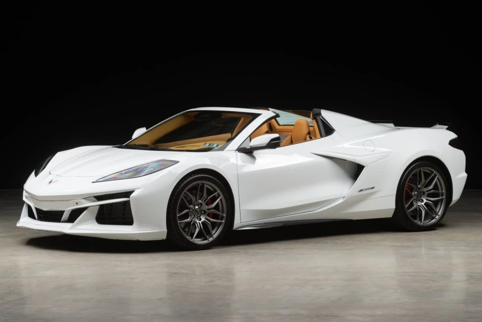2025 Chevrolet Corvette C8 Z06 - Image 1 of 6