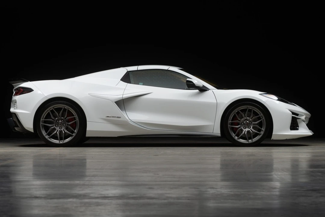 2025 Chevrolet Corvette C8 Z06 - Image 3 of 6
