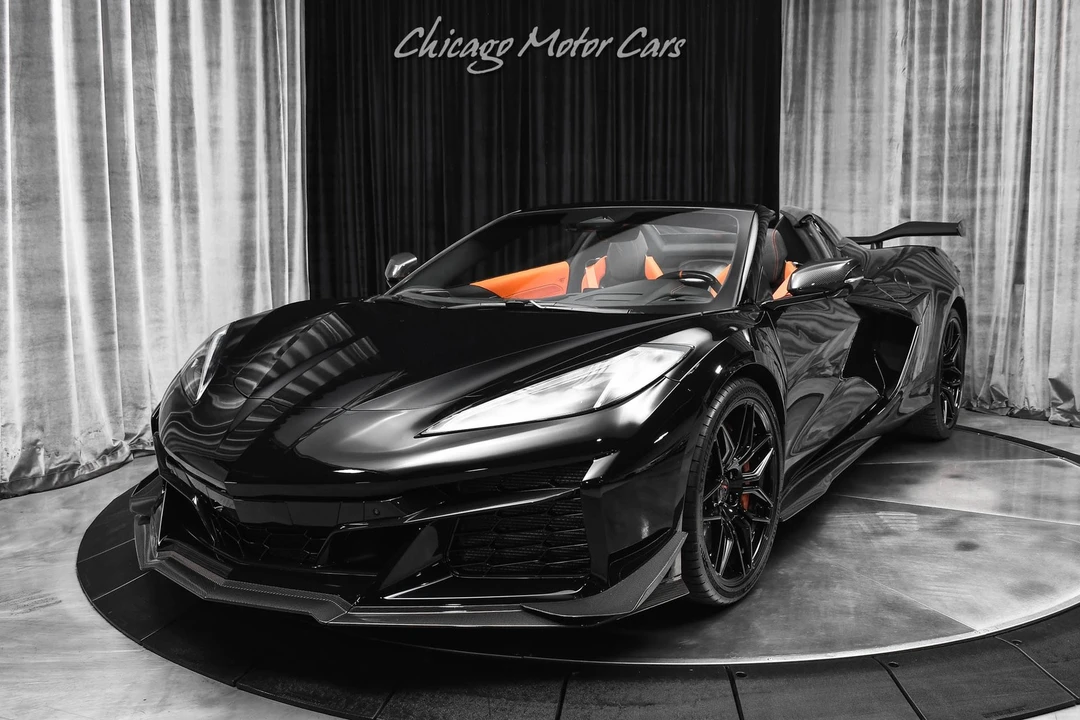 2025 Chevrolet Corvette C8 Z06 - Image 2 of 12