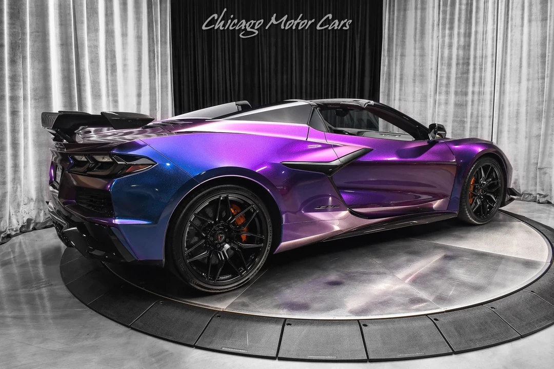 2025 Chevrolet Corvette C8 Z06 - Image 5 of 12
