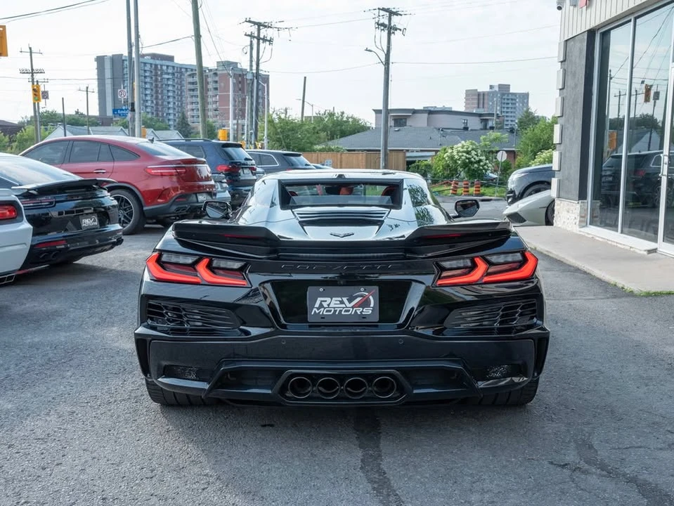 2025 Chevrolet Corvette C8 Z06 - Image 11 of 14