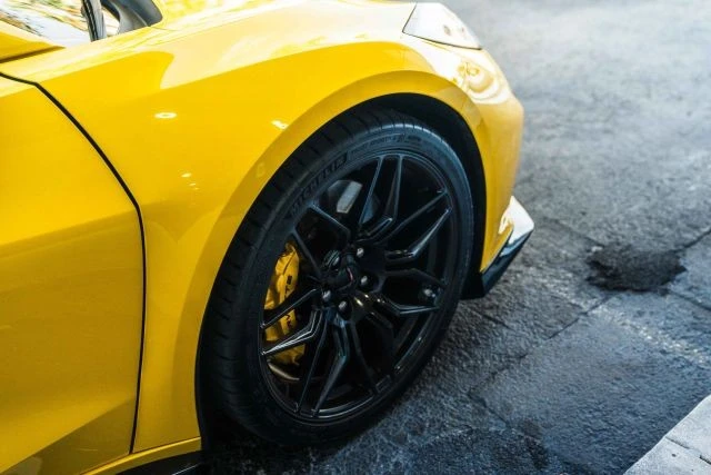 2025 Chevrolet Corvette C8 Z06 - Image 15 of 21