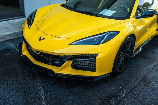 2025 Chevrolet Corvette C8 Z06 - Image 3 of 21