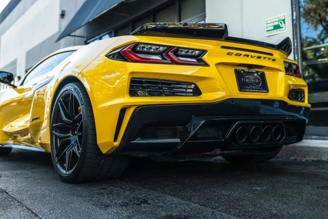 2025 Chevrolet Corvette C8 Z06 - Image 11 of 21