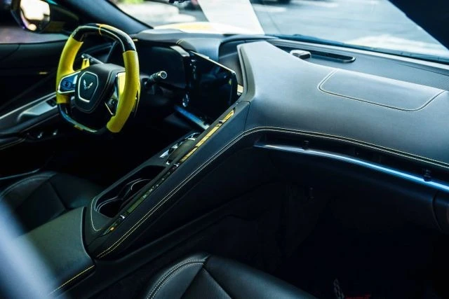 2025 Chevrolet Corvette C8 Z06 - Image 26 of 31