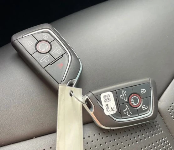 2025 Chevrolet Corvette C8 Z06 - Image 15 of 16