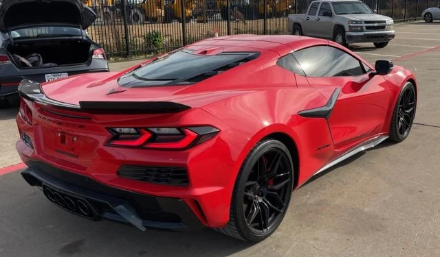 2025 Chevrolet Corvette C8 Z06 - Image 6 of 16