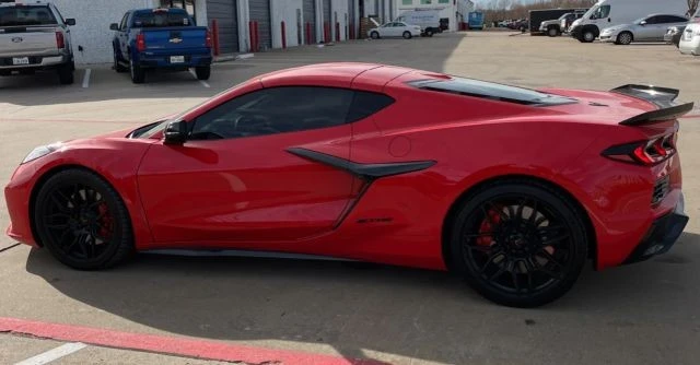 2025 Chevrolet Corvette C8 Z06 - Image 3 of 16