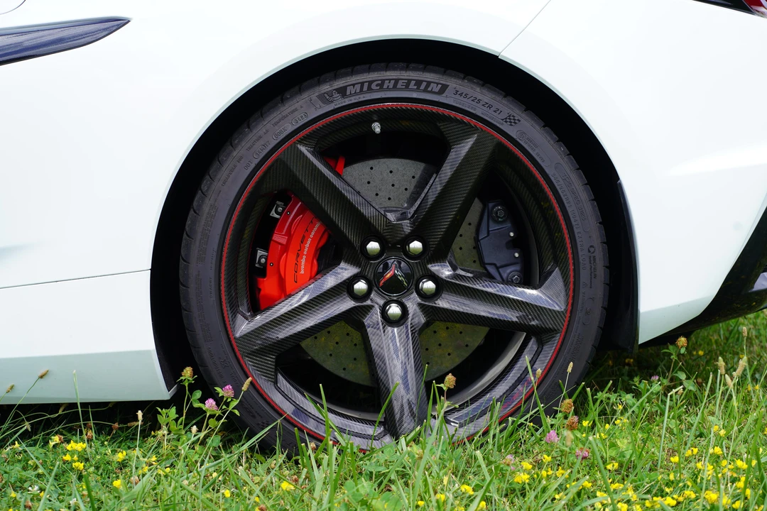 2025 Chevrolet Corvette C8 Z06 - Image 26 of 31