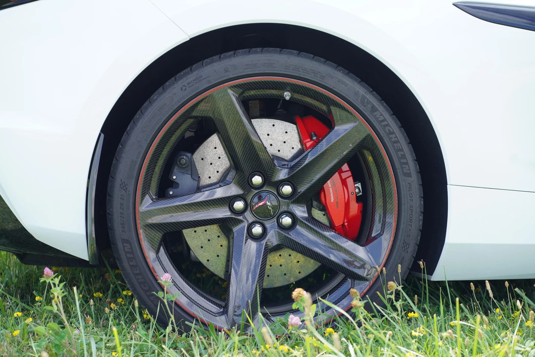 2025 Chevrolet Corvette C8 Z06 - Image 27 of 31