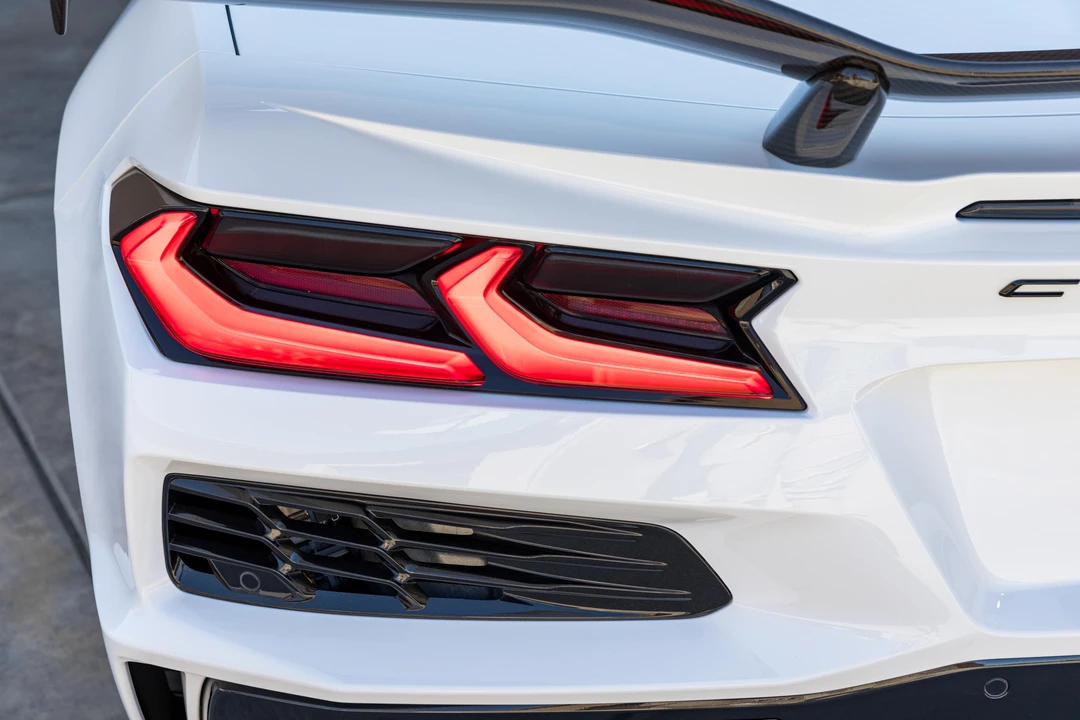 2025 Chevrolet Corvette C8 Z06 - Image 16 of 31