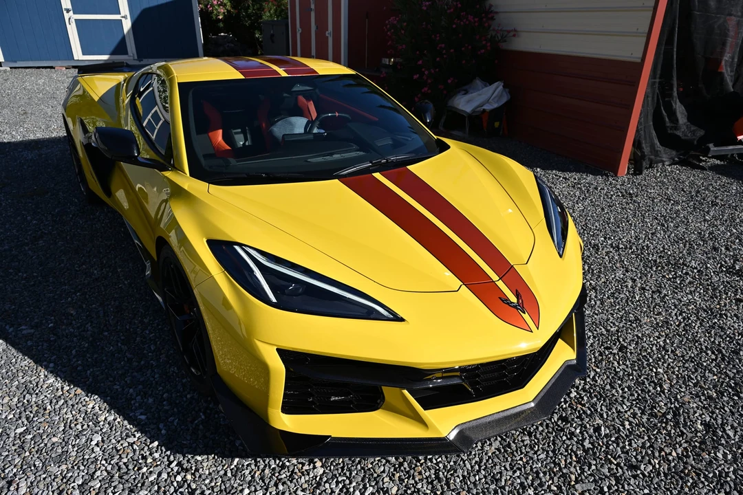 2025 Chevrolet Corvette C8 Z06 - Image 21 of 31