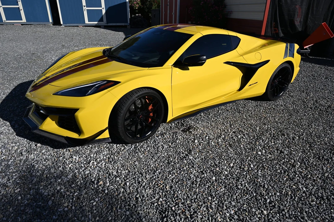 2025 Chevrolet Corvette C8 Z06 - Image 5 of 31