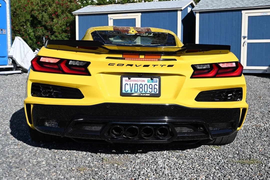 2025 Chevrolet Corvette C8 Z06 - Image 12 of 31