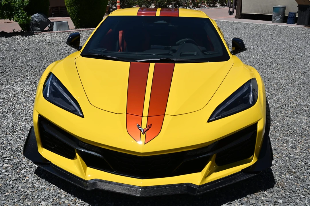 2025 Chevrolet Corvette C8 Z06 - Image 28 of 31