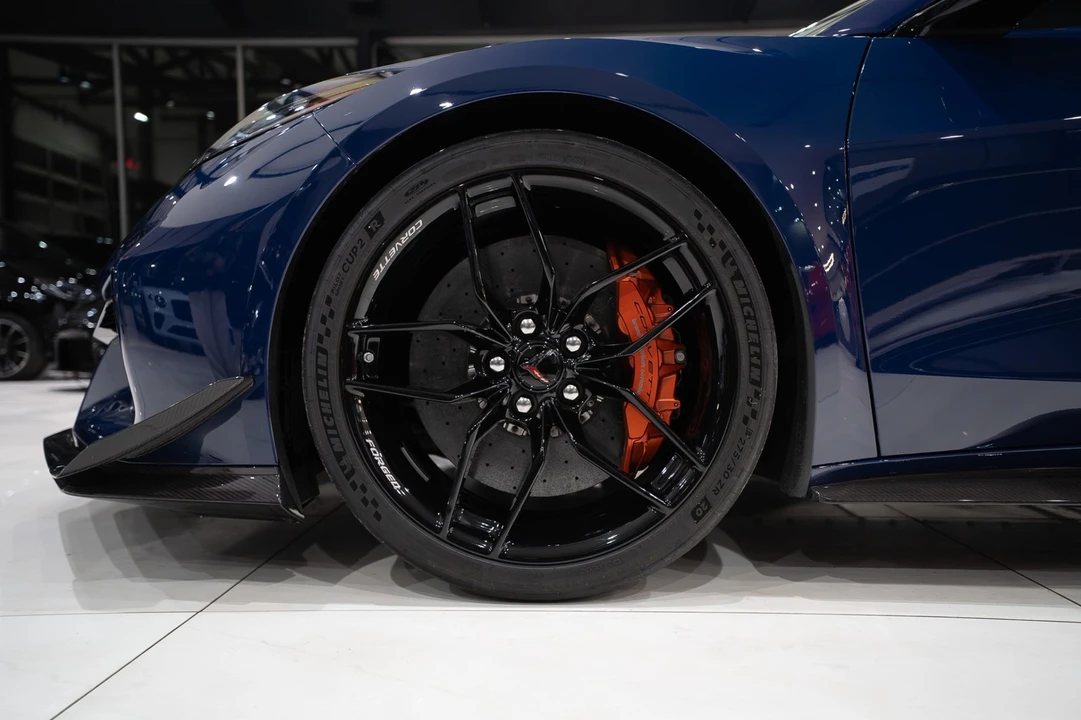 2025 Chevrolet Corvette C8 Z06 - Image 15 of 21