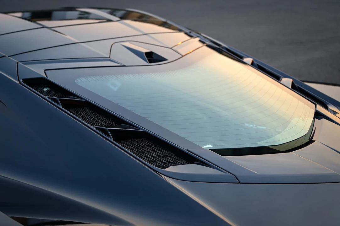 2025 Chevrolet Corvette C8 Z06 - Image 30 of 31