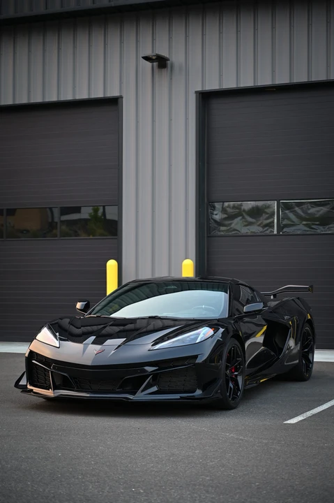 2025 Chevrolet Corvette C8 Z06 - Image 4 of 31