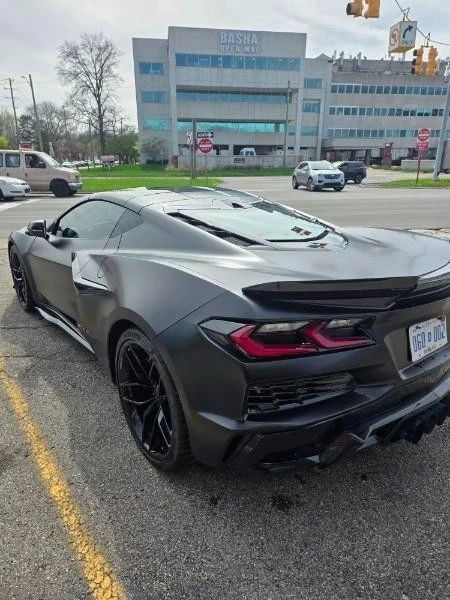 2025 Chevrolet Corvette C8 Z06 - Image 7 of 10