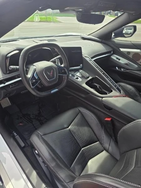 2025 Chevrolet Corvette C8 Z06 - Image 9 of 10