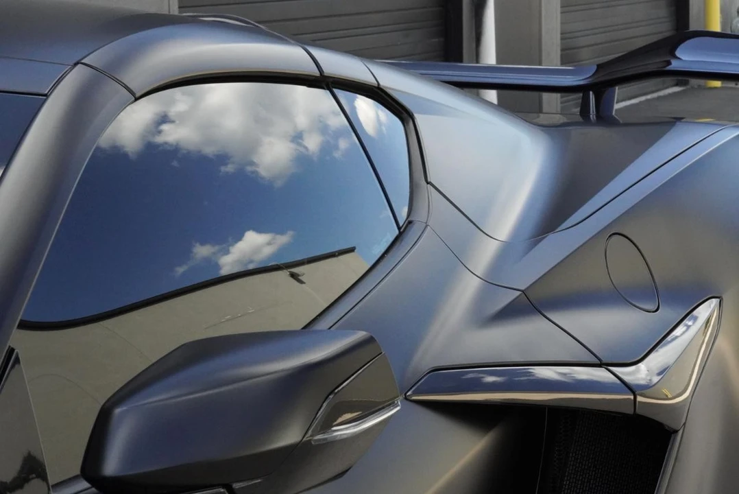 2025 Chevrolet Corvette C8 Z06 - Image 19 of 31