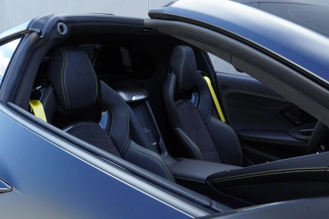 2025 Chevrolet Corvette C8 Z06 - Image 27 of 31