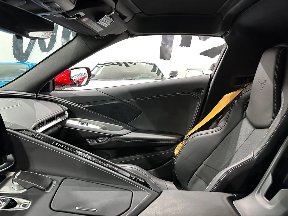 2025 Chevrolet Corvette C8 Z06 - Image 13 of 21