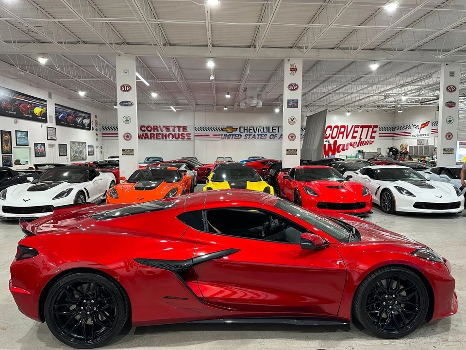 2025 Chevrolet Corvette C8 Z06 - Image 7 of 21