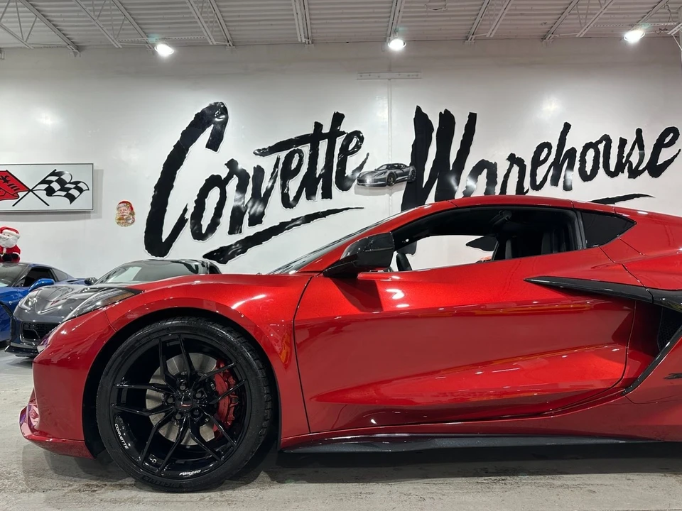2025 Chevrolet Corvette C8 Z06 - Image 7 of 21
